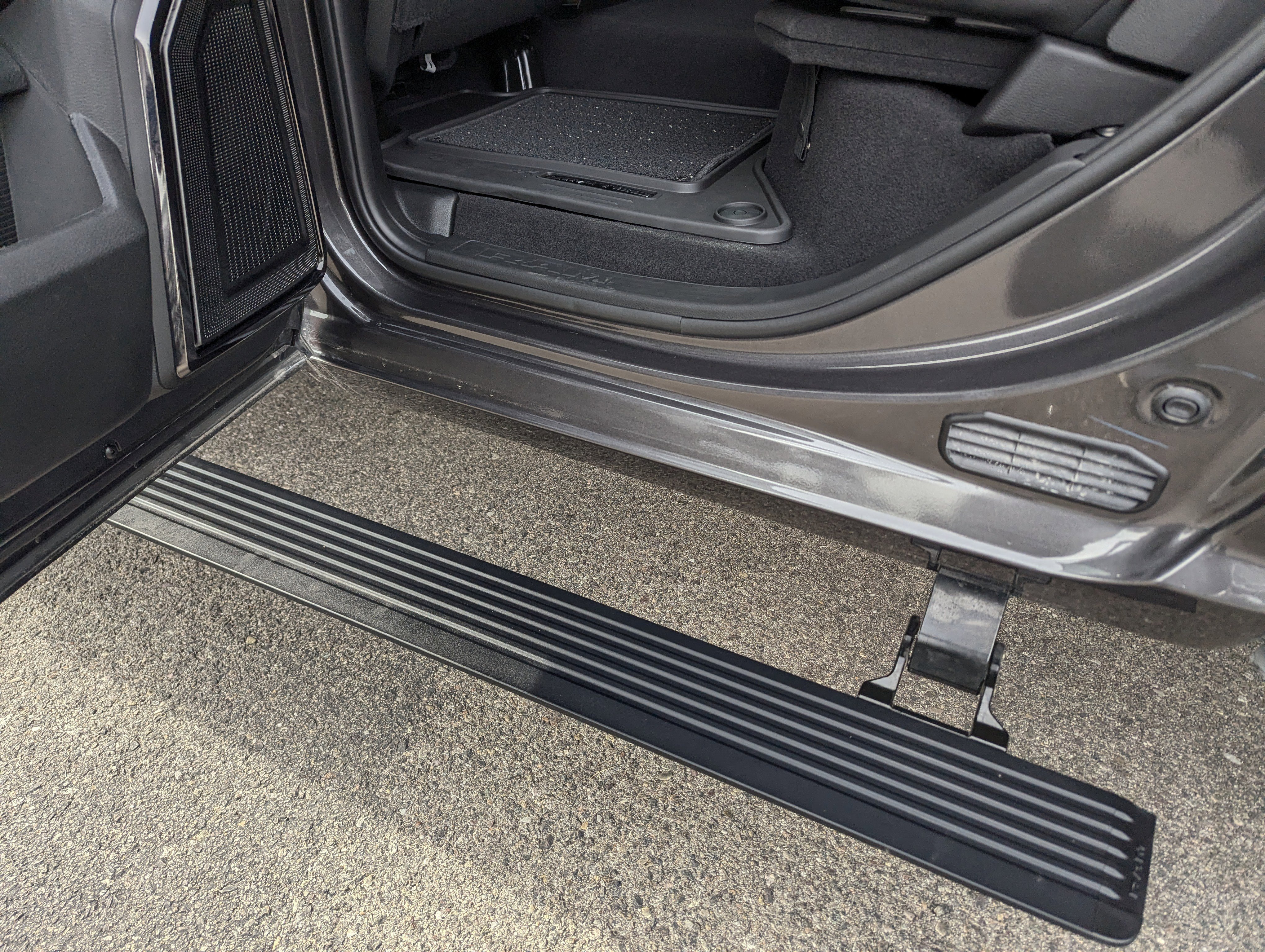 New 2026 RAM 2500 Limited image 9