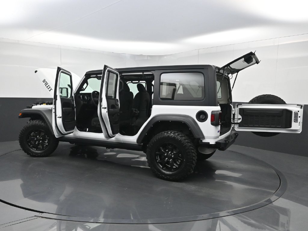Used 2022 Jeep Wrangler Unlimited Sport AWD/4WD image 34
