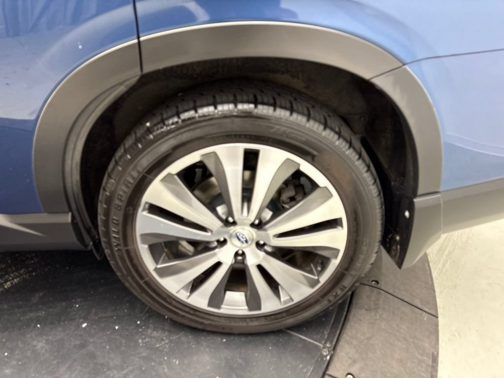 Used 2019 Subaru Ascent Limited AWD/4WD image 15