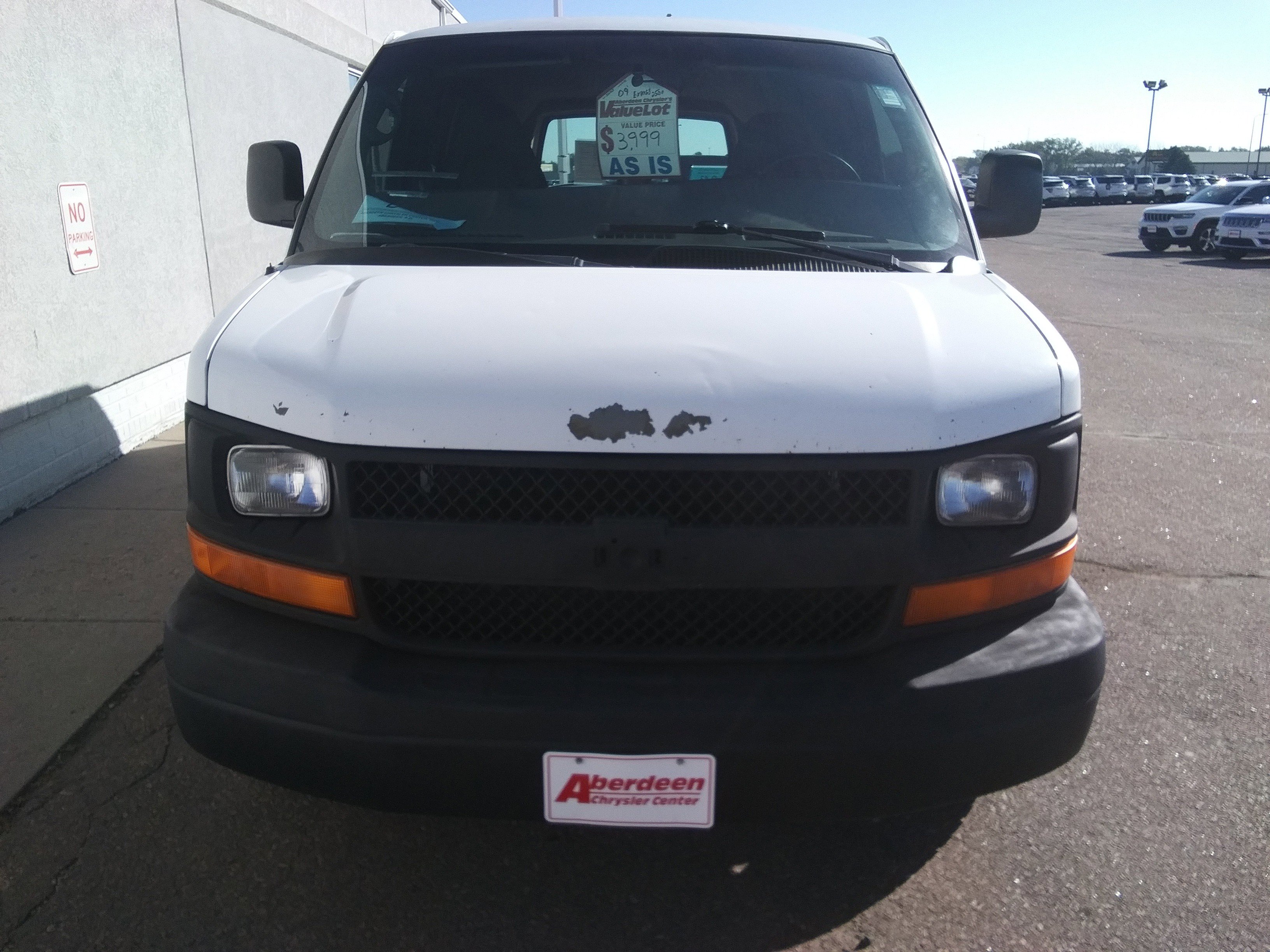 Used 2009 Chevrolet Express 2500 image 3