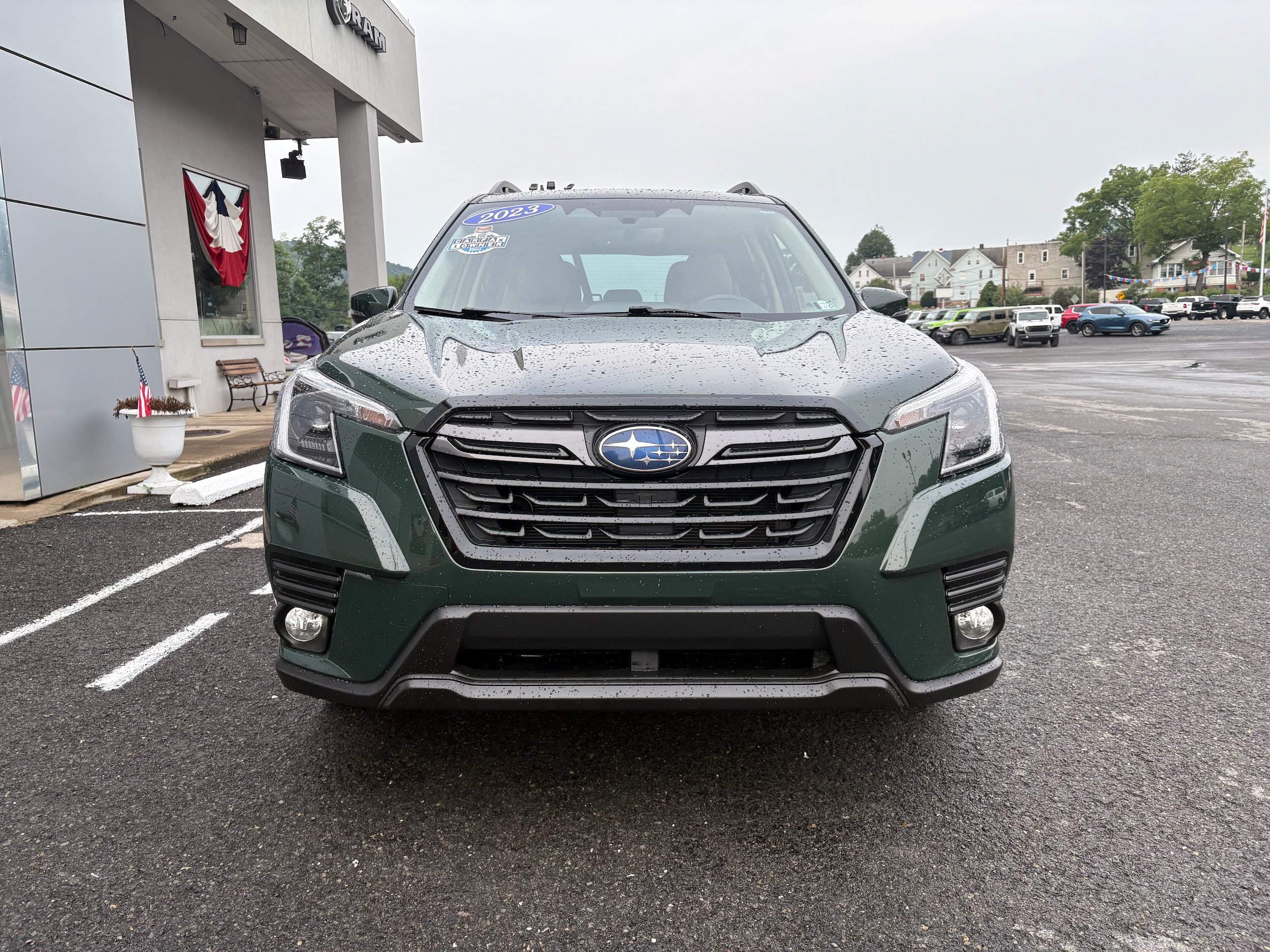 Used 2023 Subaru Forester Limited AWD/4WD image 4