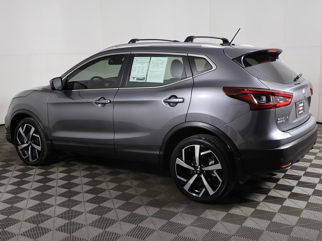 Used 2022 Nissan Rogue Sport SL image 14