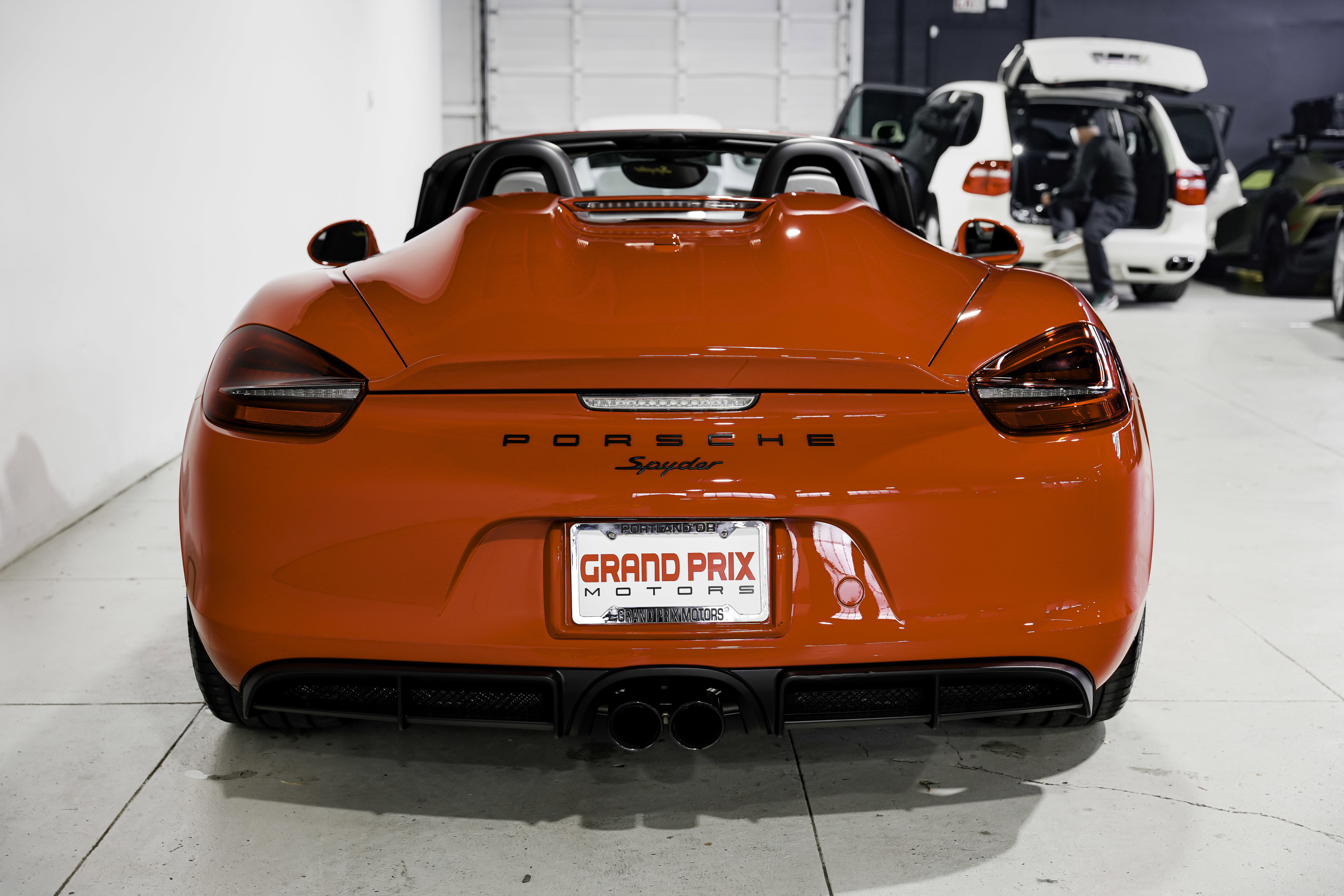 Used 2016 Porsche Boxster Spyder image 4