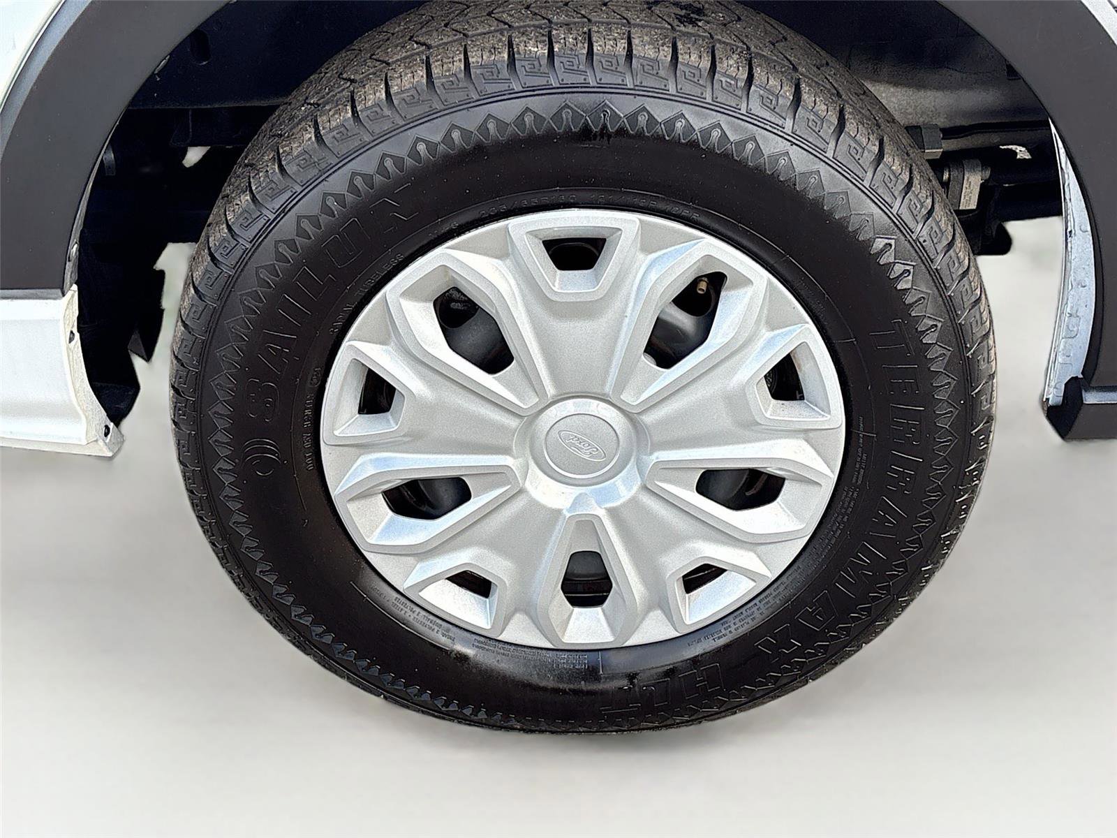 Used 2023 Ford Transit 350 XLT image 30