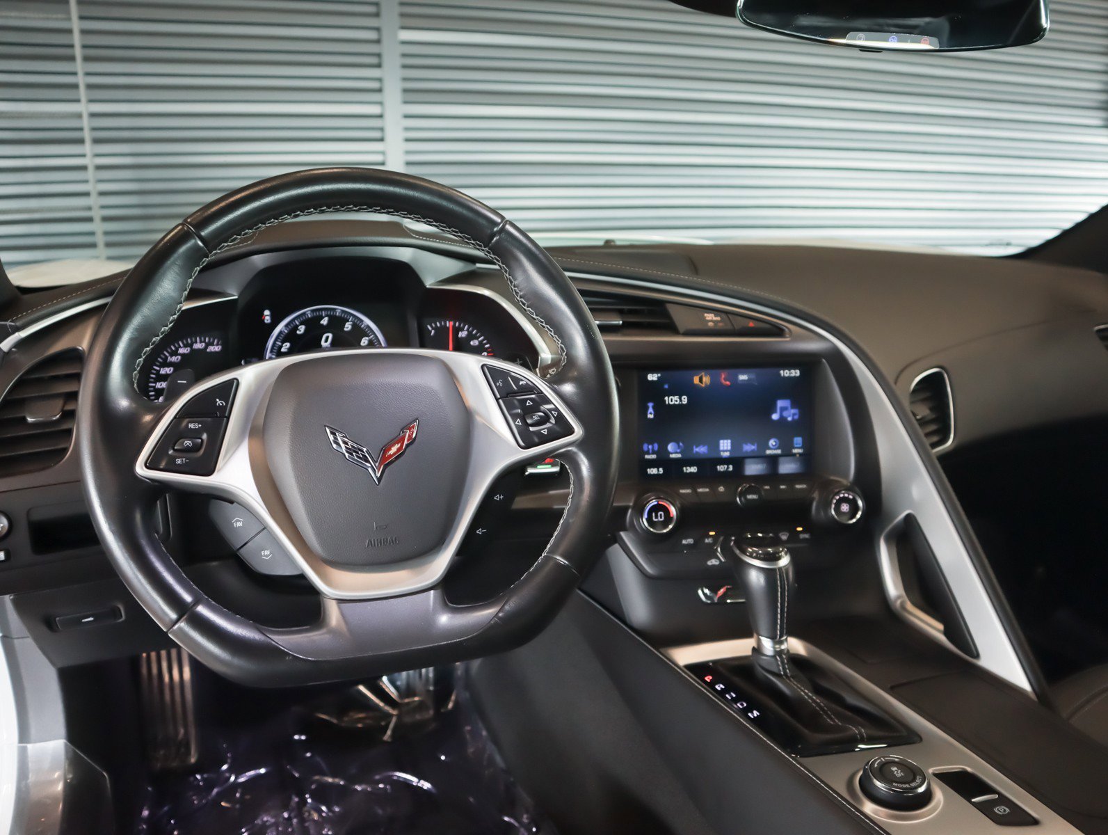 Used 2019 Chevrolet Corvette Stingray Coupe w/ 1LT image 6