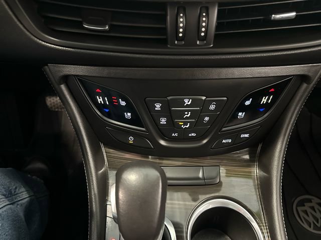 Used 2020 Buick Envision Premium w/ Driver Confidence Package AWD/4WD image 22