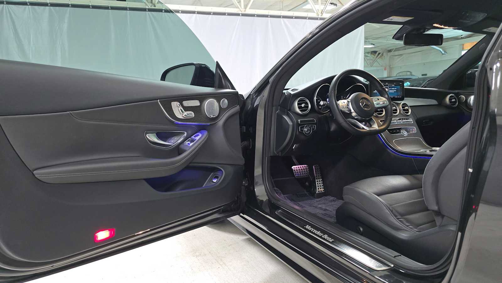 Used 2019 Mercedes-Benz C 300 Coupe image 17