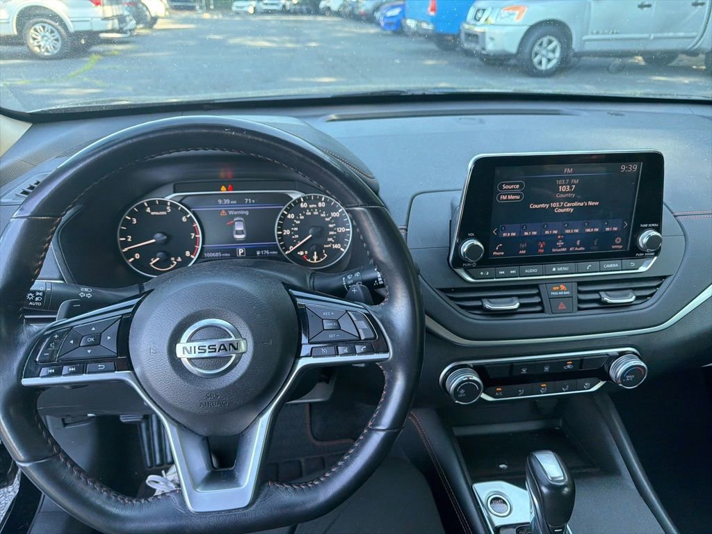 Used 2020 Nissan Altima 2.5 SR FWD image 11
