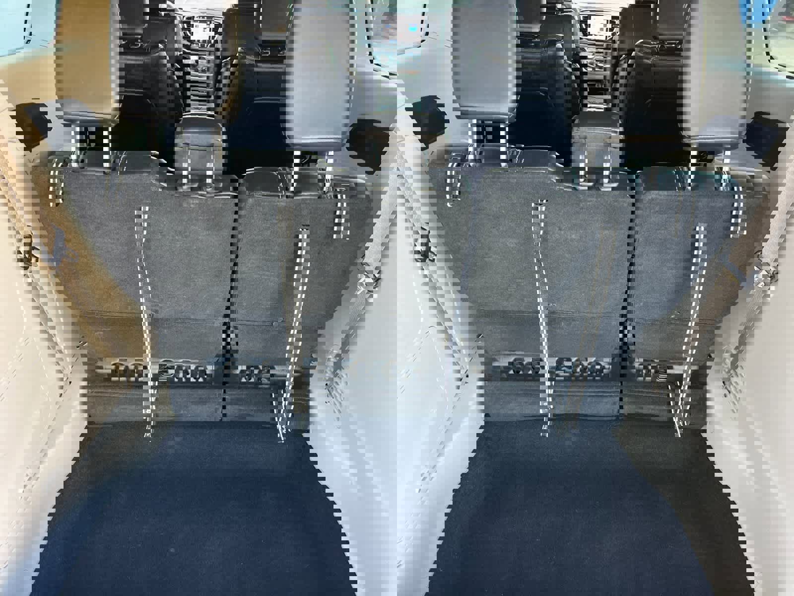 Used 2023 Chrysler Pacifica Touring-L image 17