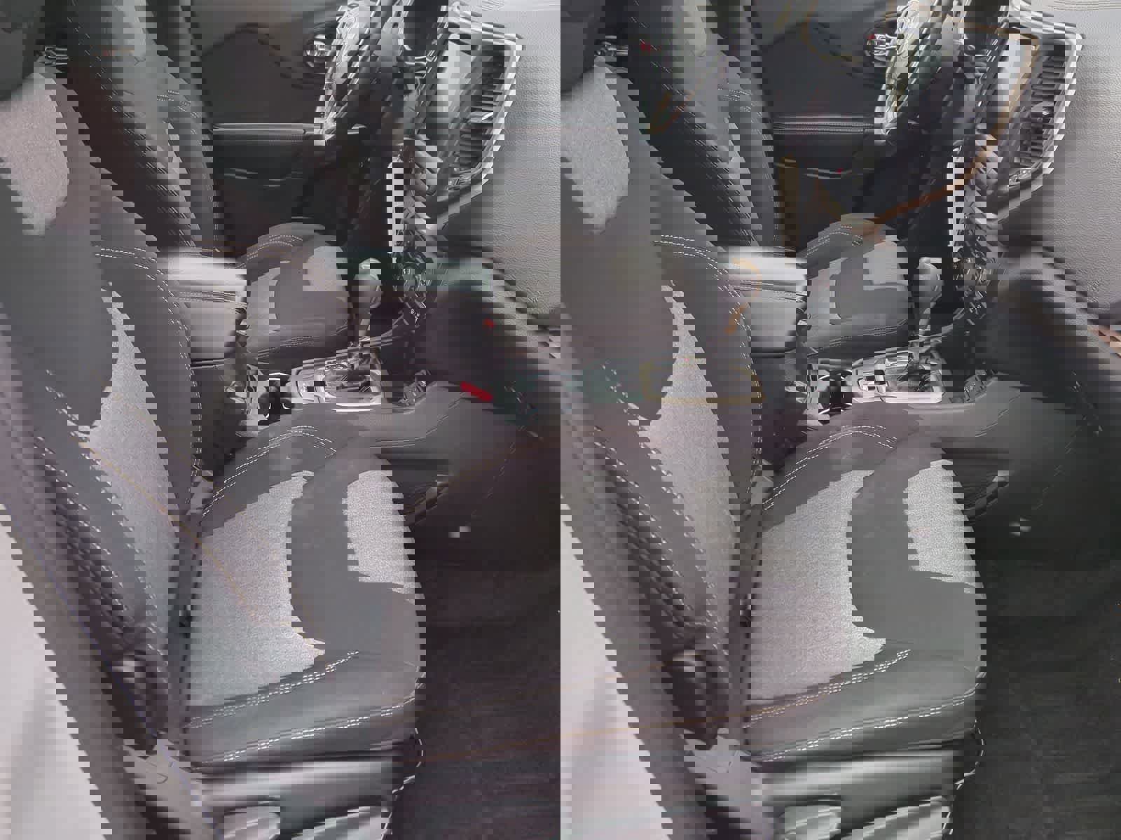 Used 2014 Jeep Cherokee Latitude image 23