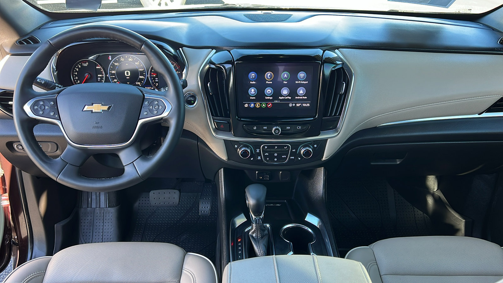 Certified 2023 Chevrolet Traverse Premier w/ LPO, Floor Liner Package image 16