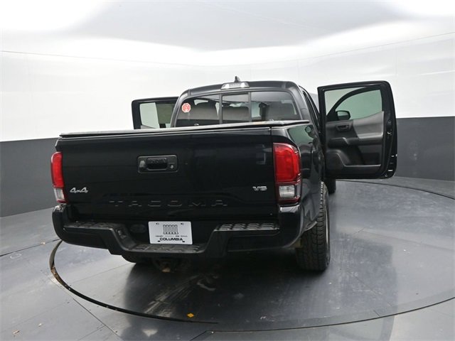 Used 2020 Toyota Tacoma SR image 30