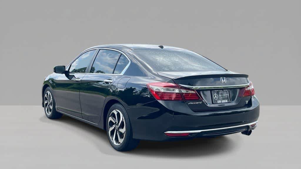 Used 2017 Honda Accord EX-L image 3