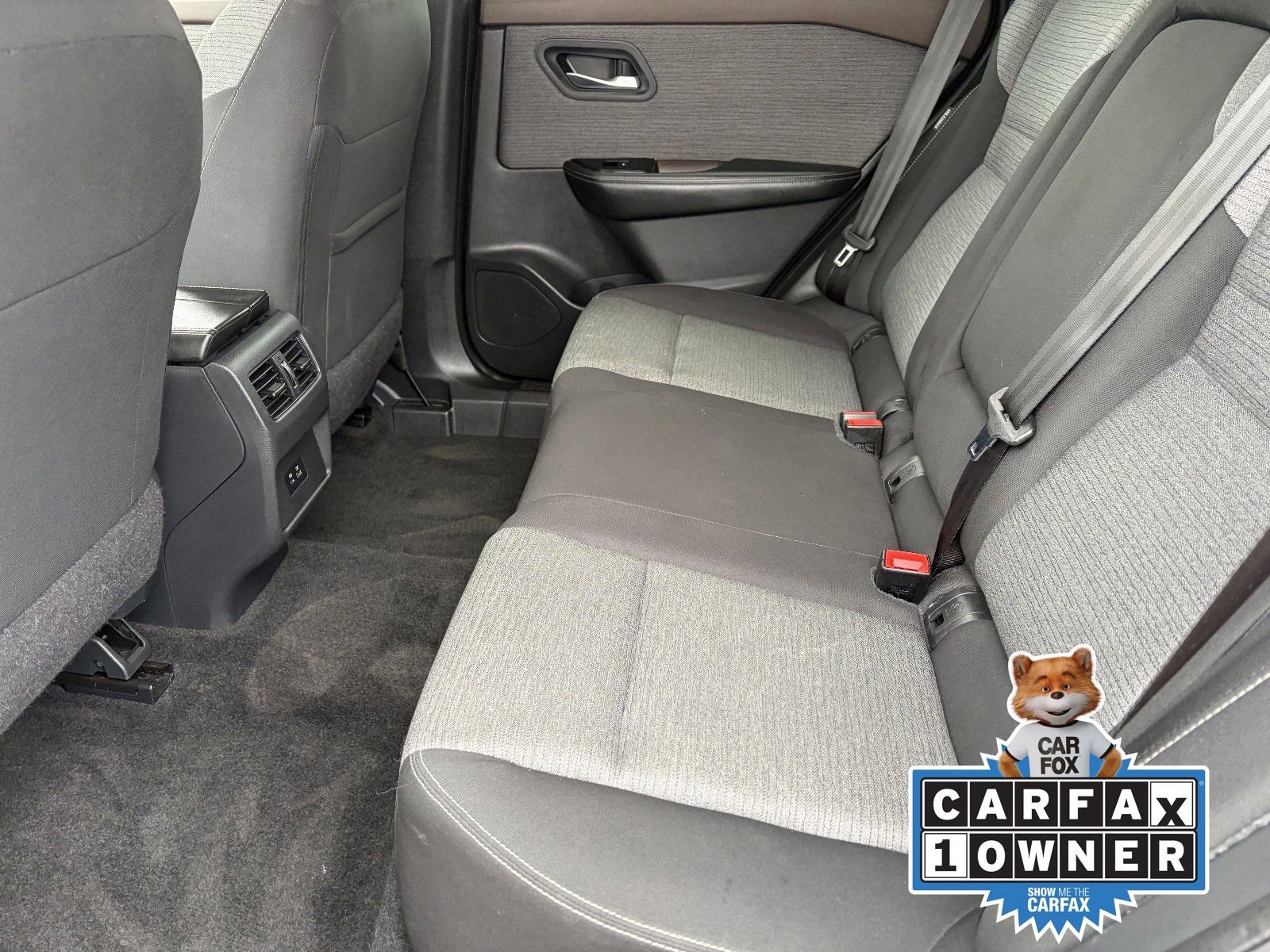 Used 2023 Nissan Rogue SV image 18