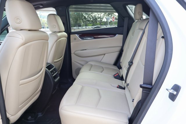 Used 2019 Cadillac XT5 Luxury image 12