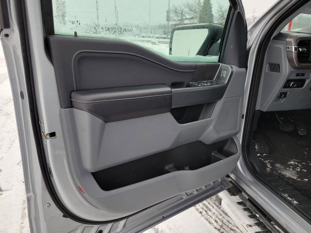 Used 2025 Ford F150 XLT w/ Equipment Group 301A Standard image 6