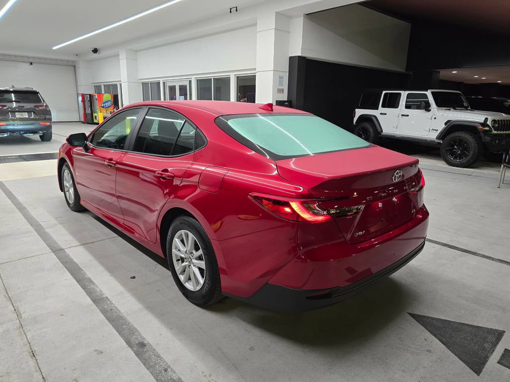 Used 2026 Toyota Camry LE FWD image 4