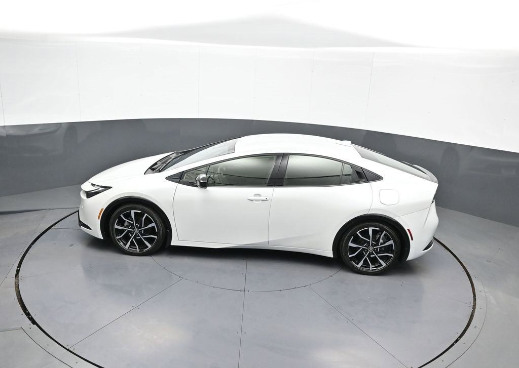 Used 2024 Toyota Prius Prime image 40