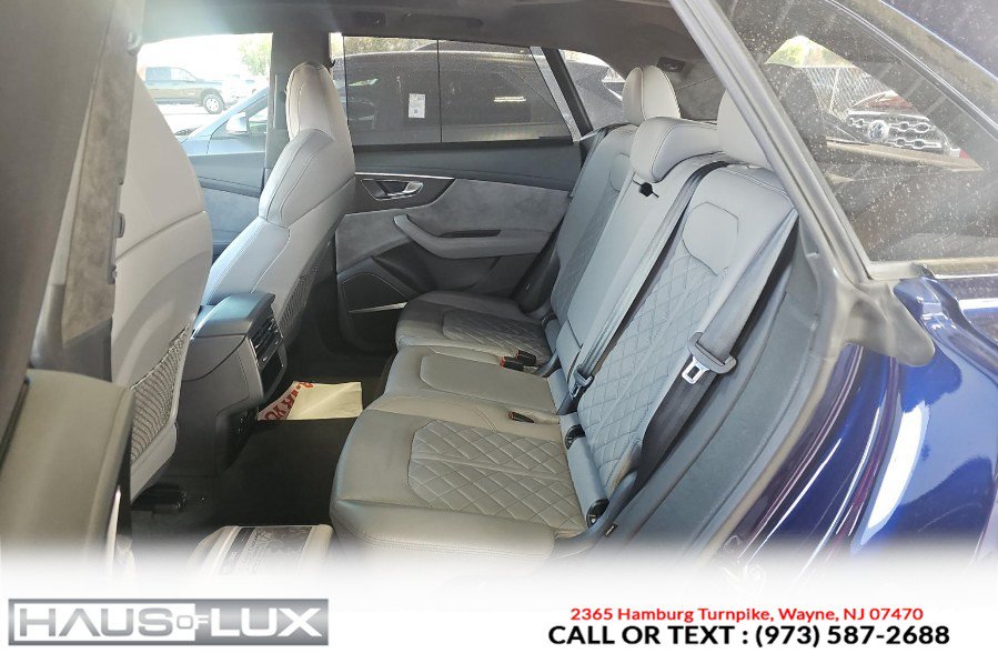 Used 2021 Audi SQ8 Prestige w/ Prestige Package AWD/4WD image 5