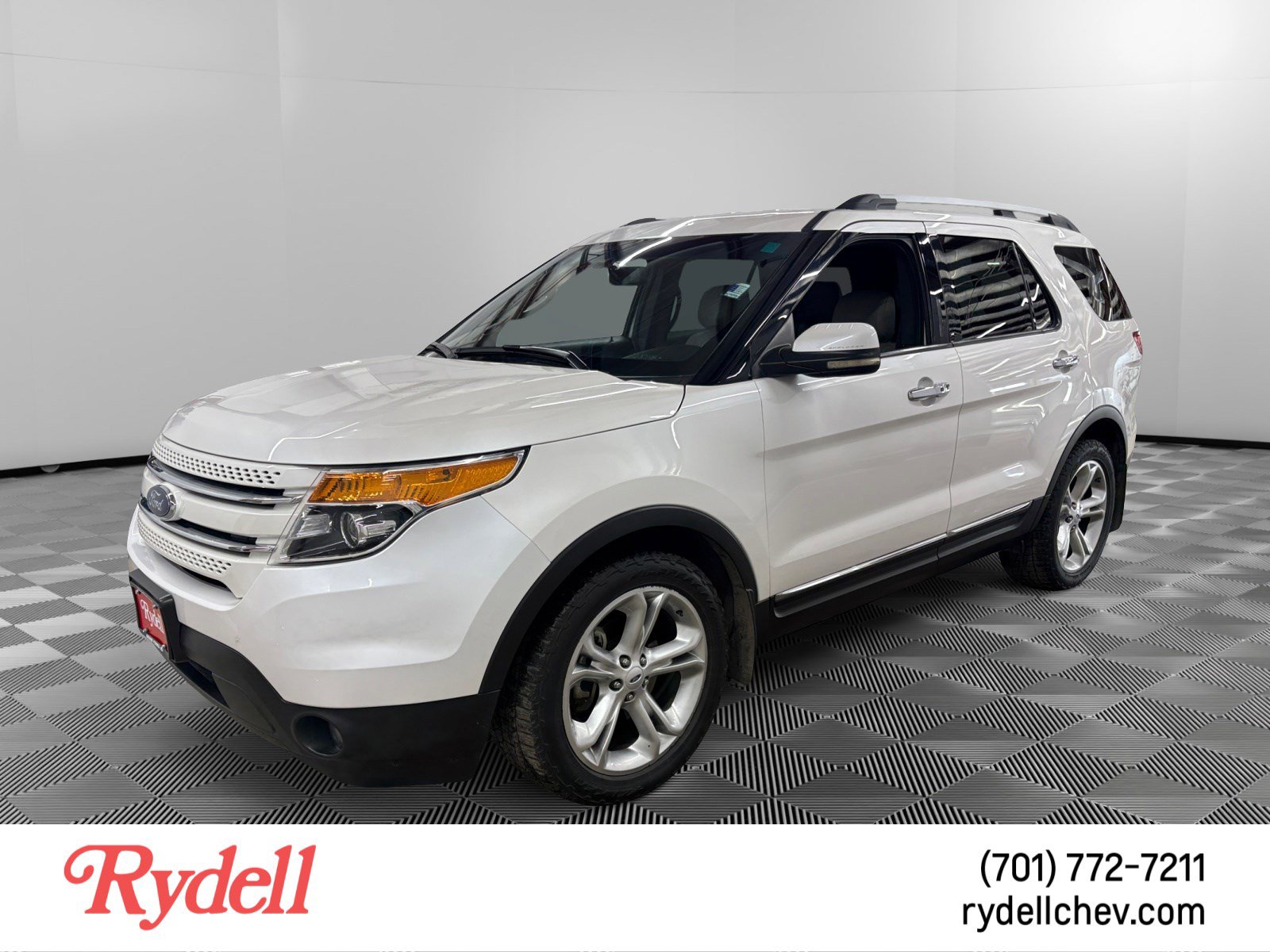 Used 2012 Ford Explorer Limited w/ Class III Trailer Tow Pkg AWD/4WD image 1