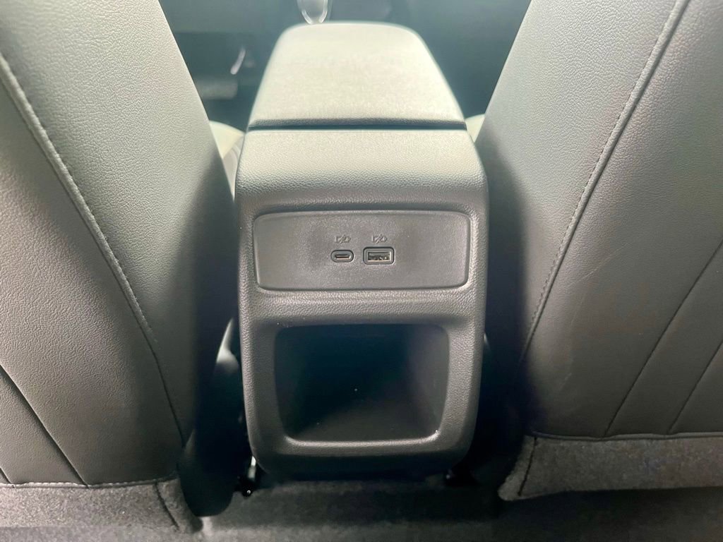New 2026 Chevrolet Trax LT FWD image 24