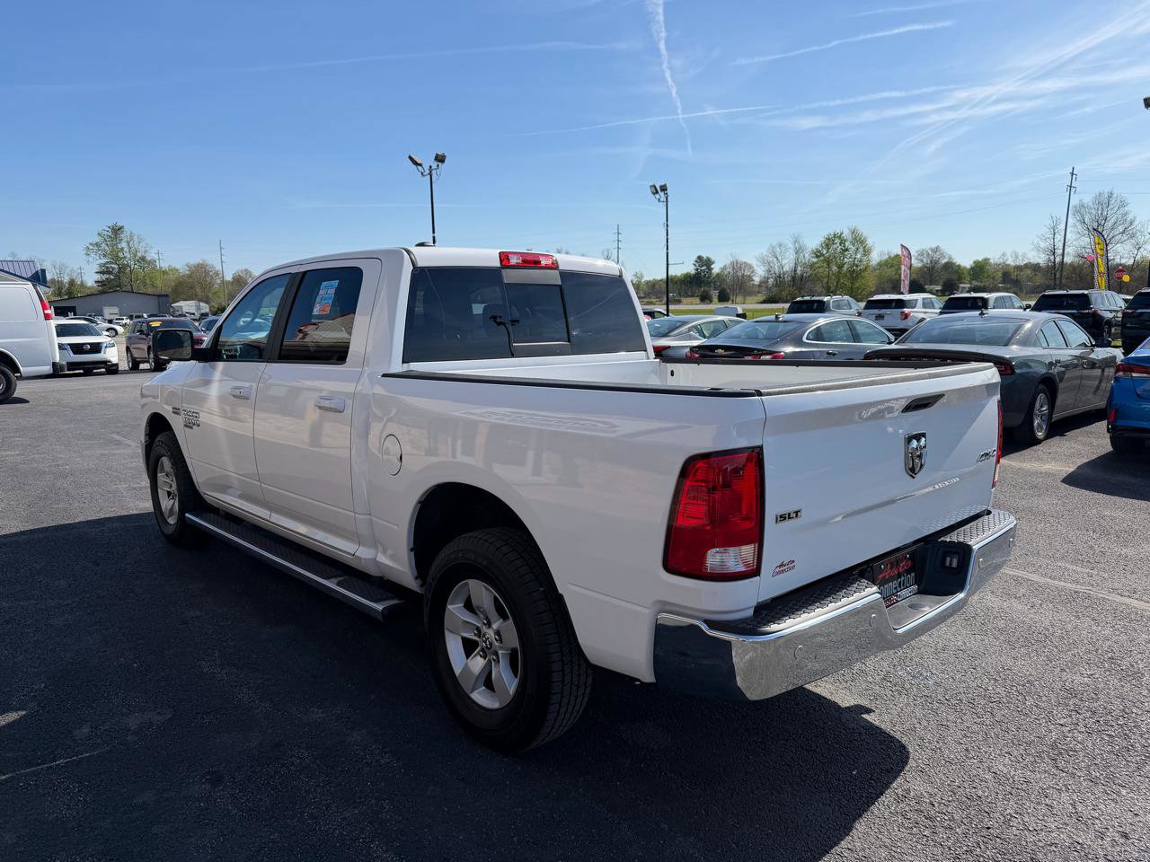 Used 2019 RAM 1500 Classic SLT w/ Protection Group AWD/4WD image 7