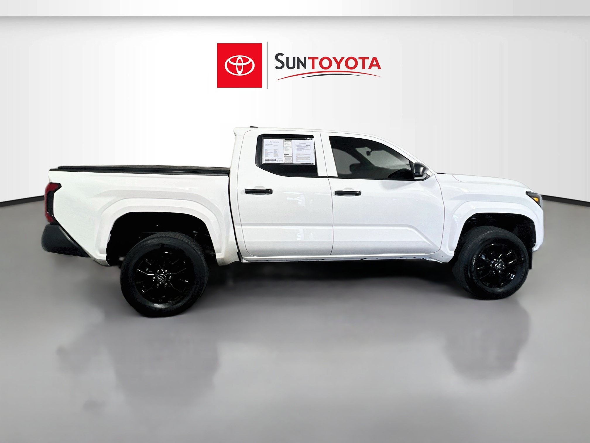 Used 2024 Toyota Tacoma SR AWD/4WD image 2