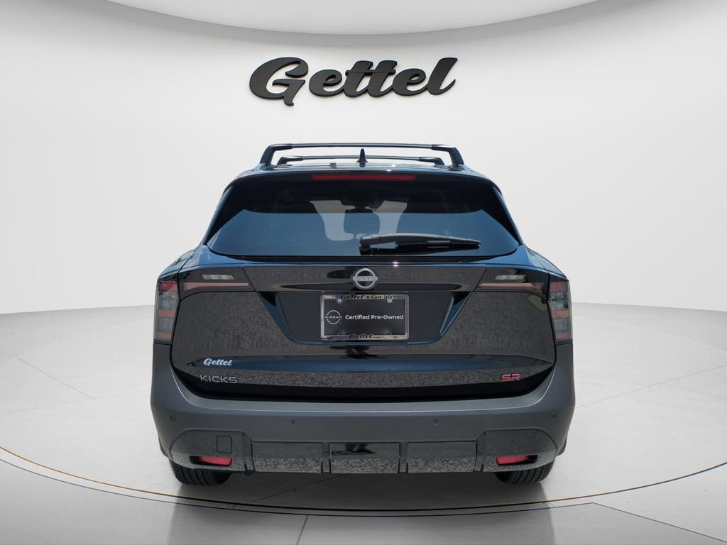 Certified 2026 Nissan Kicks SR FWD image 6