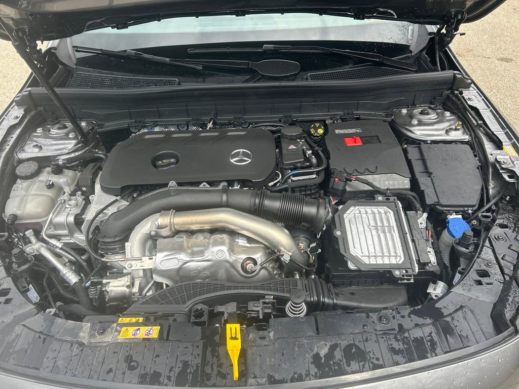 New 2026 Mercedes-Benz GLB 250 4MATIC image 21