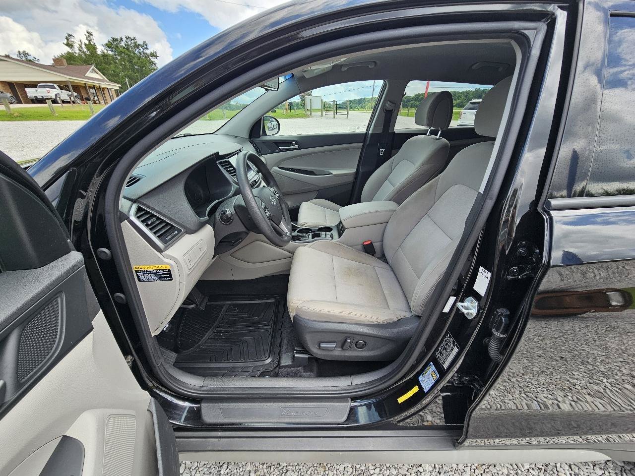 Used 2018 Hyundai Tucson SEL FWD image 14