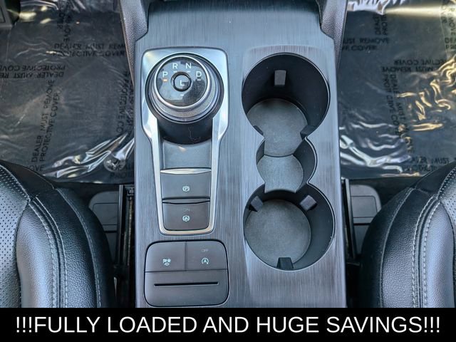 Used 2022 Ford Escape SEL w/ Technology Package AWD/4WD image 32