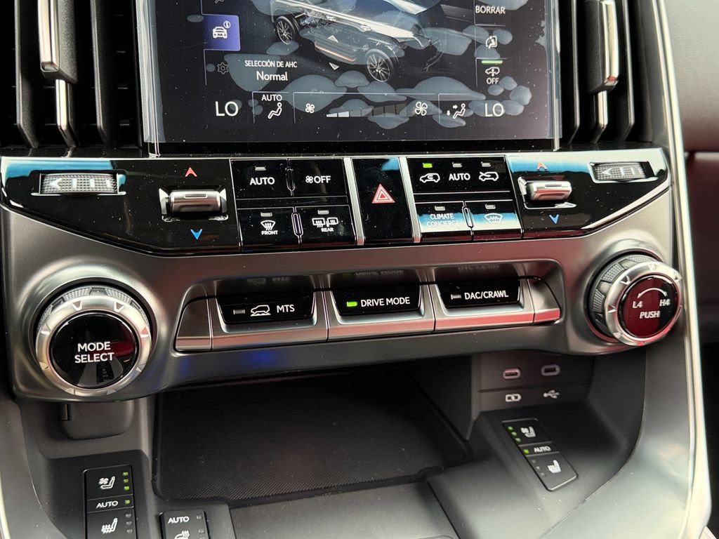 New 2026 Lexus LX 600 F Sport w/ Accessory Package (2T) AWD/4WD image 22
