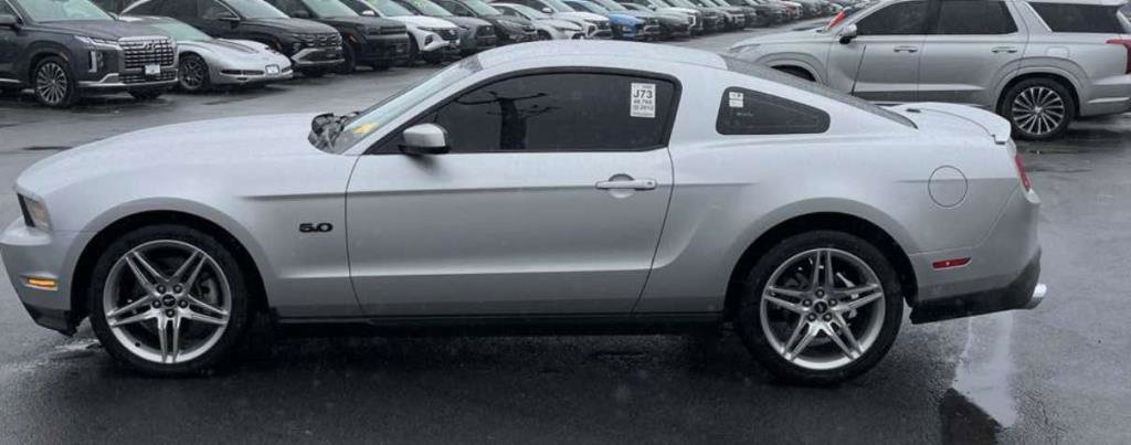 Used 2012 Ford Mustang GT Premium RWD image 1