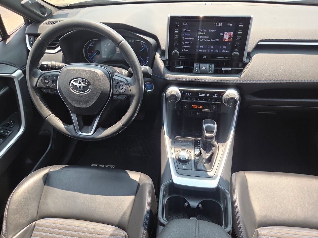 Used 2019 Toyota RAV4 XSE w/ Carpet Mat Package AWD/4WD image 33