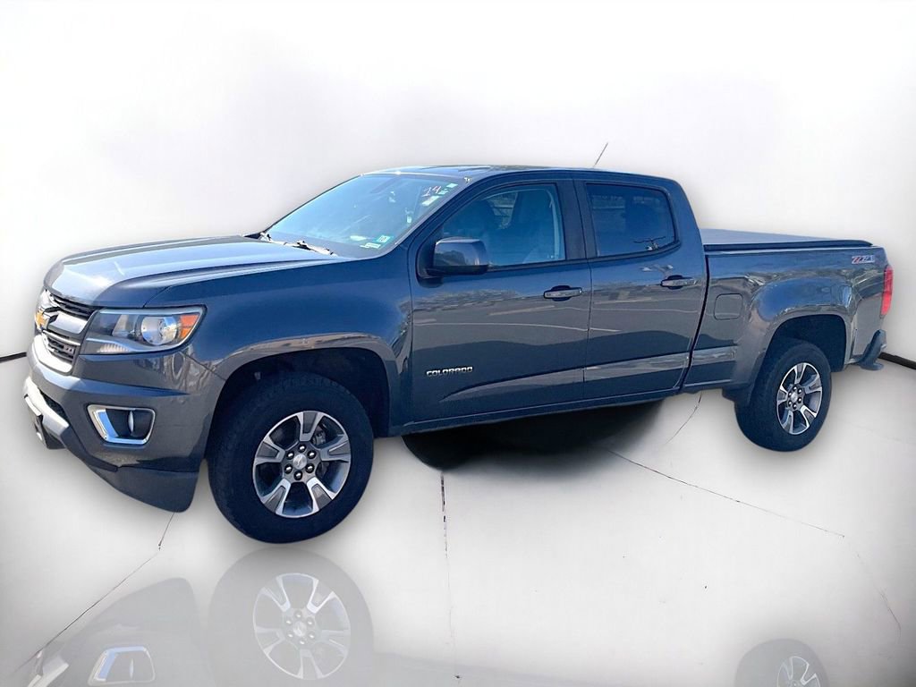 Used 2017 Chevrolet Colorado Z71 AWD/4WD image 2