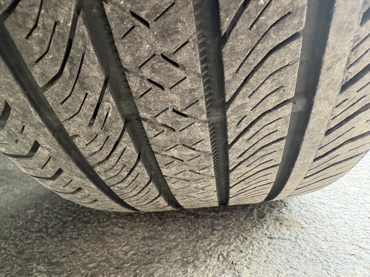 Used 2016 Chevrolet Cruze LT w/ Sun, Sound and Sport Package image 8