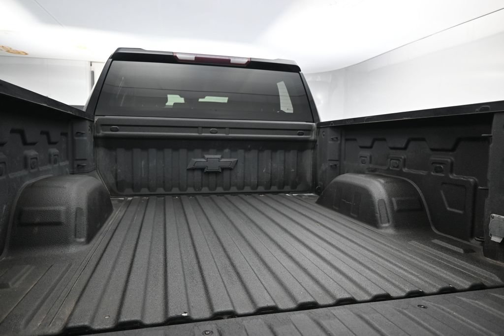 Used 2022 Chevrolet Silverado 1500 Custom AWD/4WD image 27