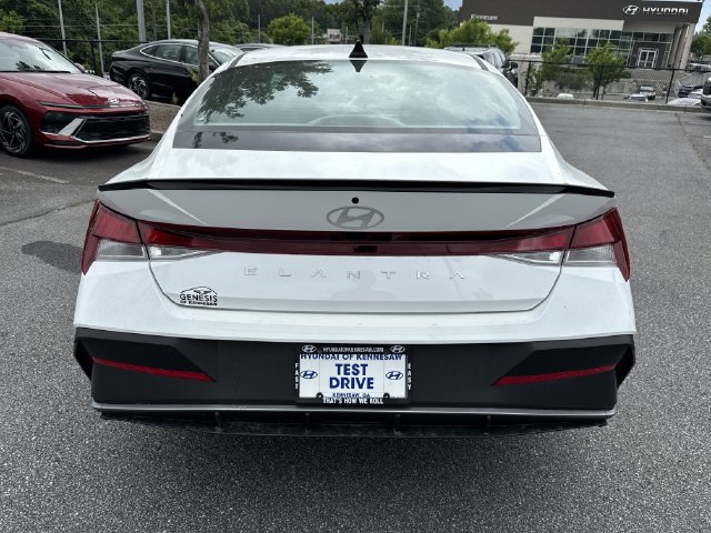 New 2026 Hyundai Elantra Sport FWD image 7
