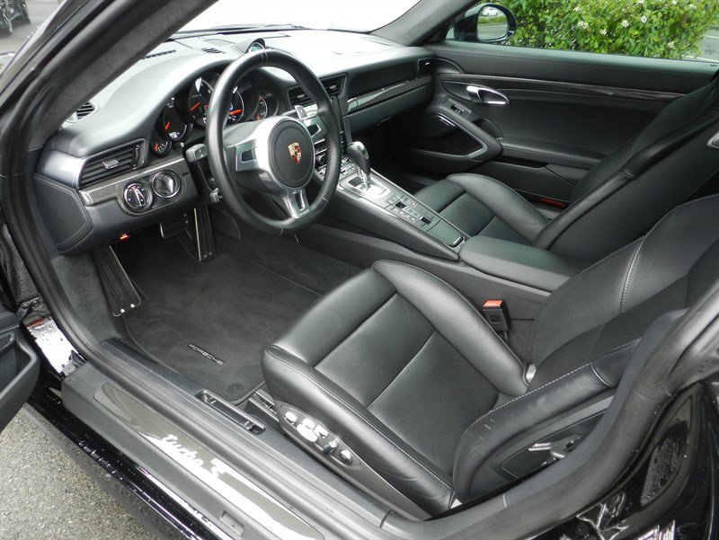 Used 2014 Porsche 911 Turbo S AWD/4WD image 46