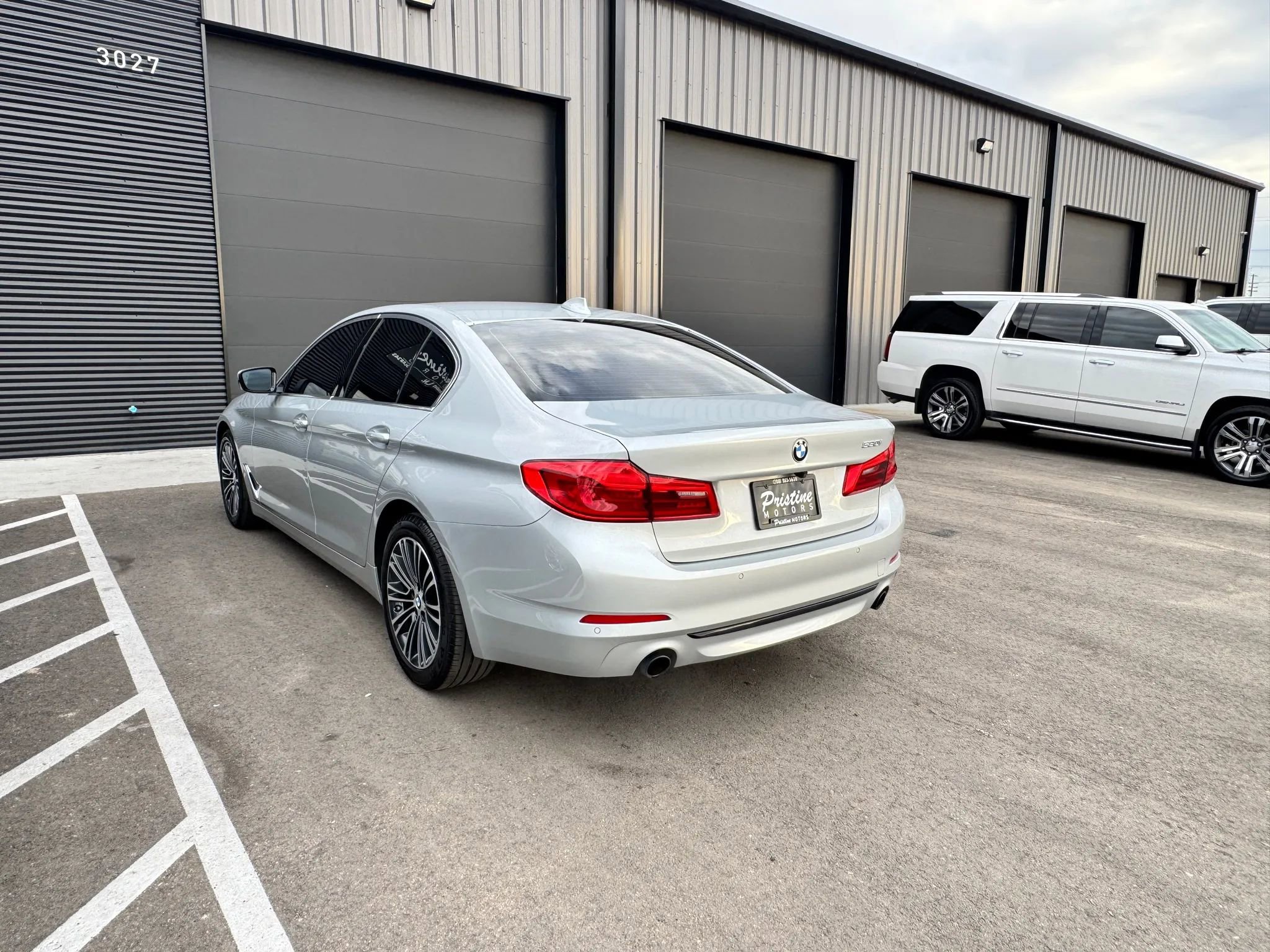 Used 2019 BMW 530i w/ Convenience Package image 5