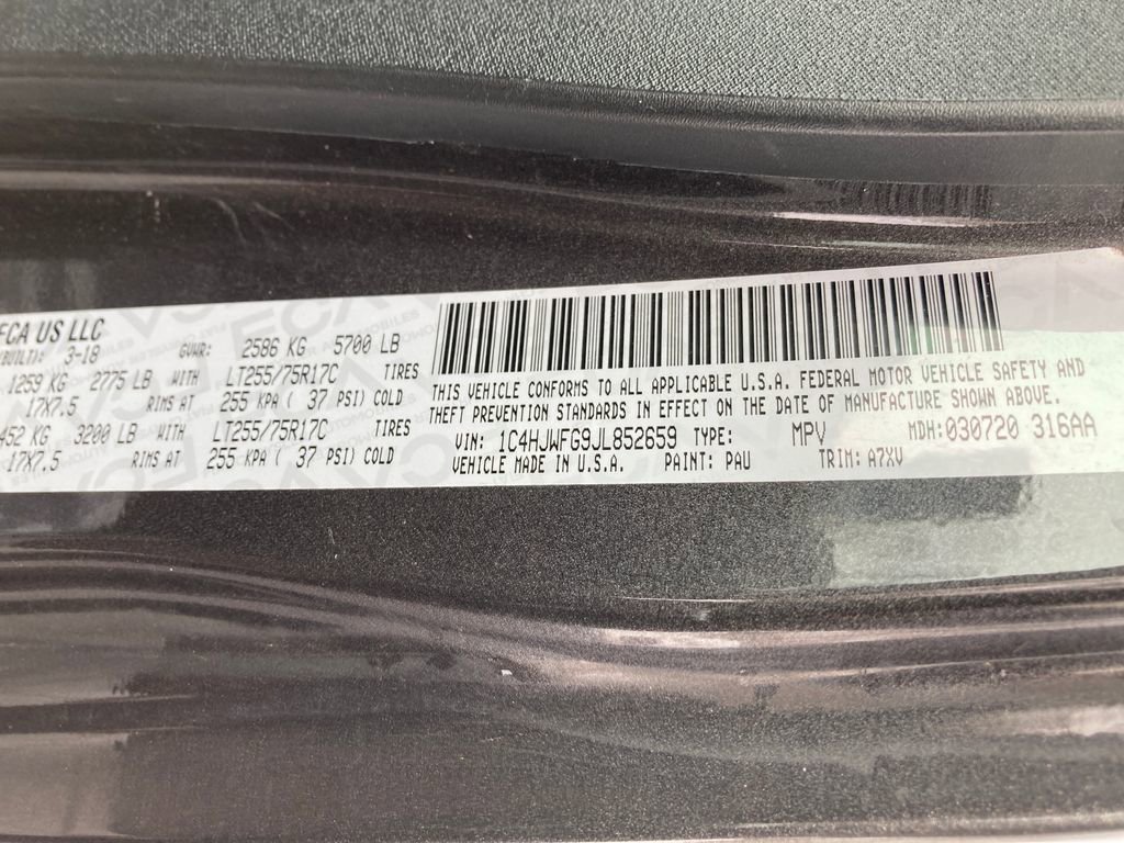 Used 2018 Jeep Wrangler Unlimited Rubicon image 34