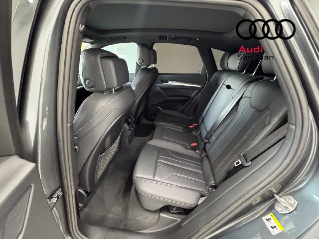 Used 2024 Audi Q5 2.0T Premium w/ Summer of Audi Package AWD/4WD image 24
