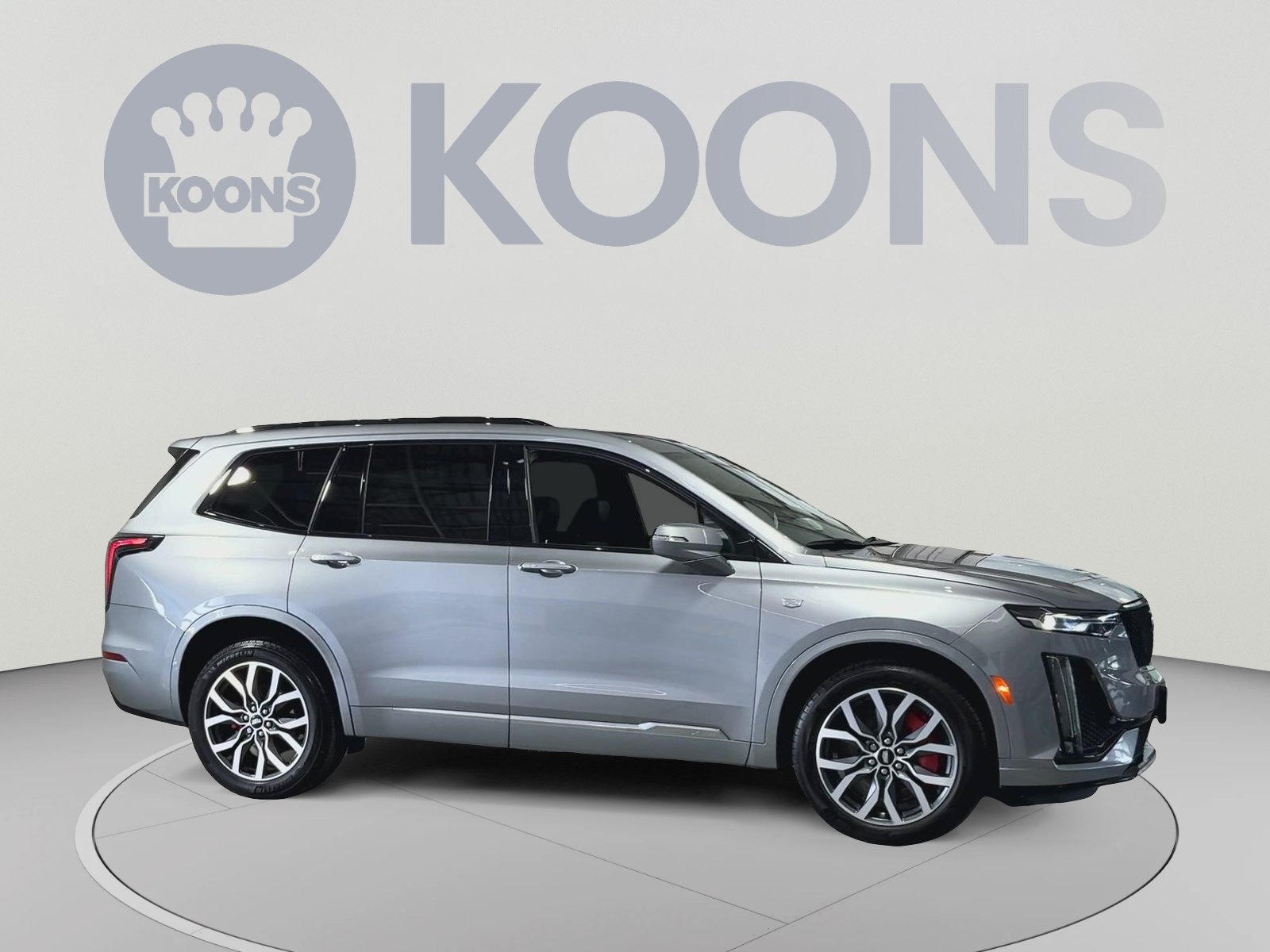 Used 2024 Cadillac XT6 Sport w/ LPO, Floor Liner Package AWD/4WD image 2