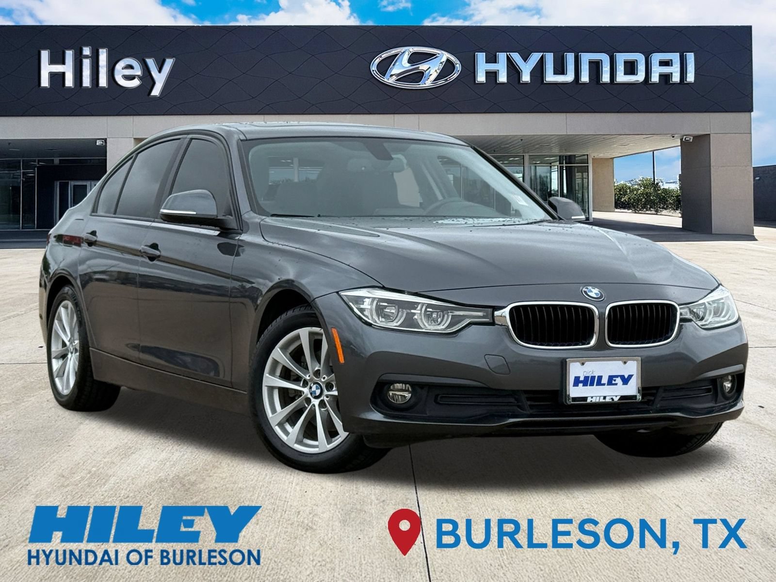 Used 2018 BMW 320i Sedan RWD image 1