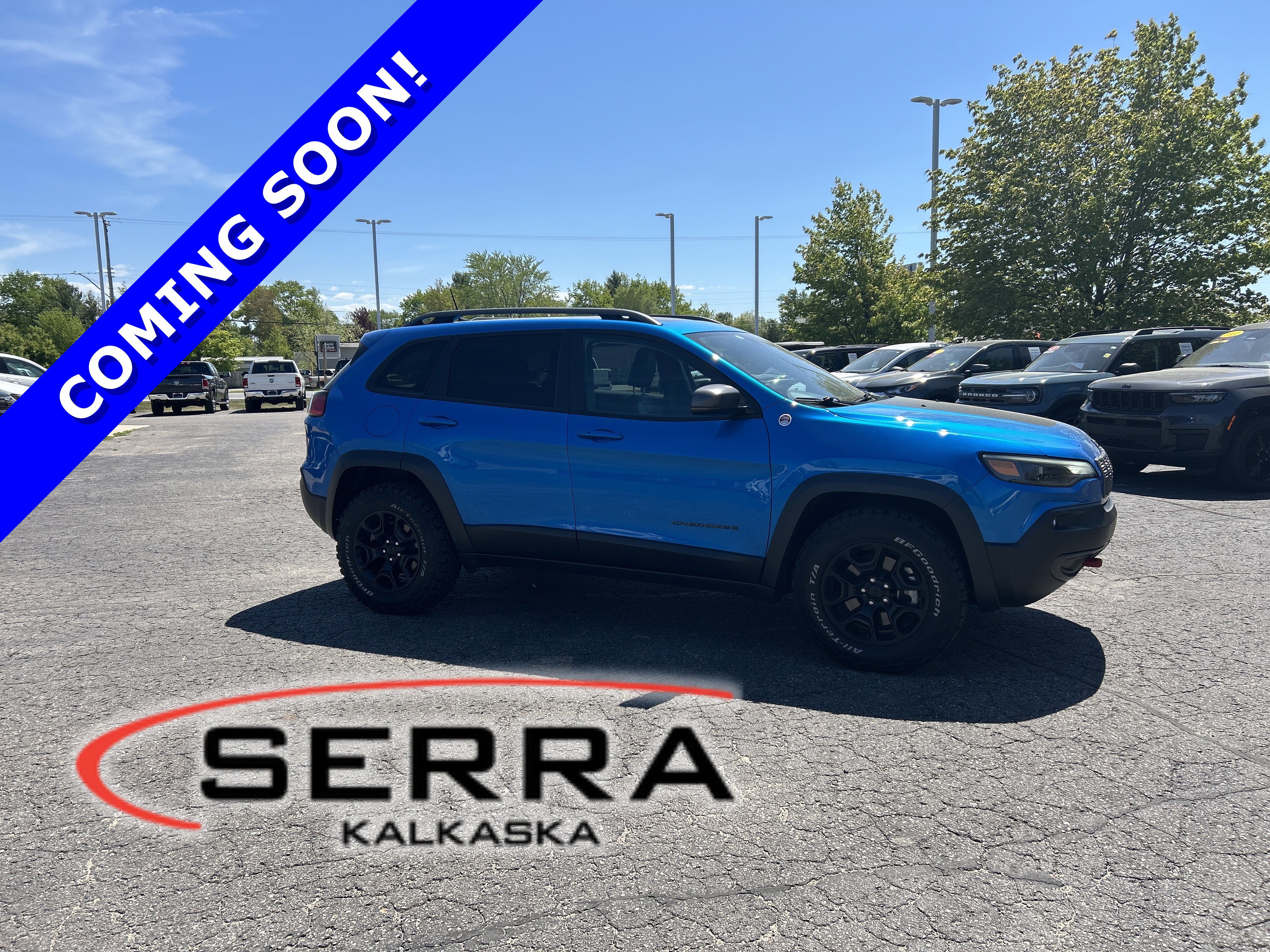 Used 2021 Jeep Cherokee Trailhawk w/ Sun, Sound & Nav Group AWD/4WD image 1