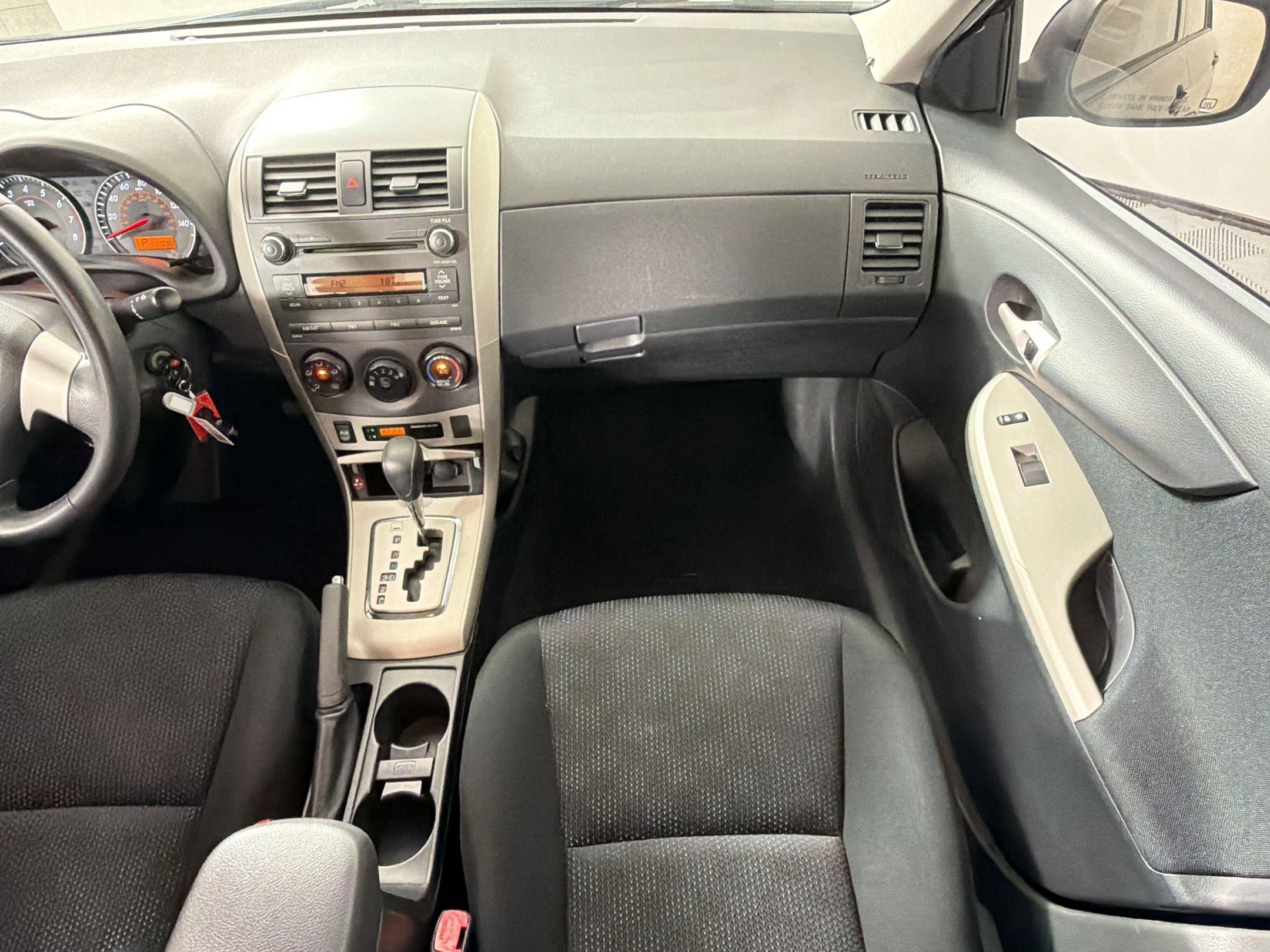 Used 2010 Toyota Corolla S image 25
