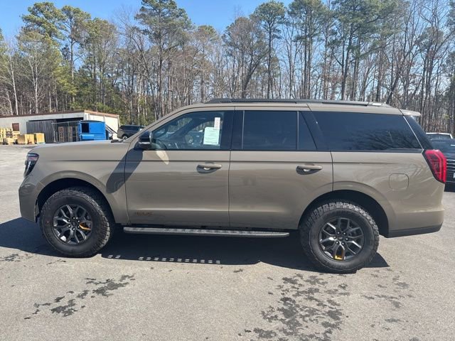 New 2026 Ford Expedition Tremor image 2