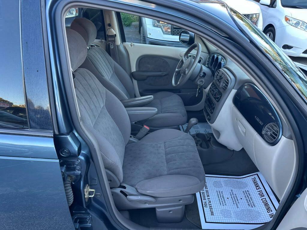 Used 2002 Chrysler PT Cruiser Touring FWD image 12
