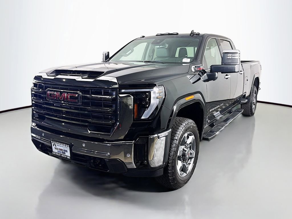 New 2025 GMC Sierra 3500 SLT image 3