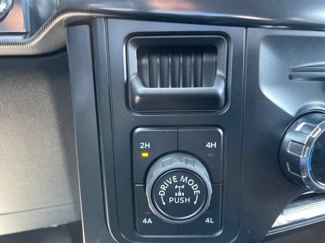 New 2026 Ford F150 Lariat w/ Equipment Group 501A Mid AWD/4WD image 16